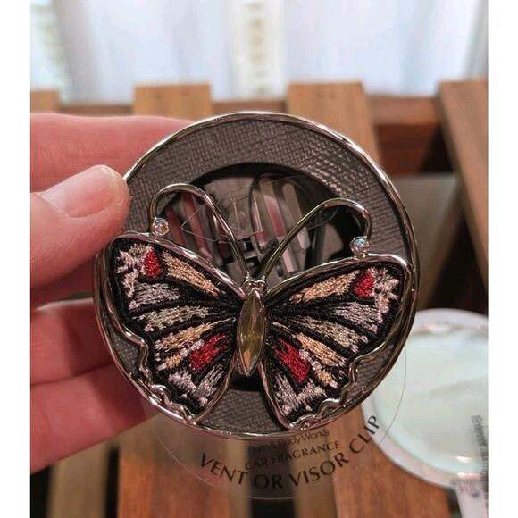Bath & Body Works Scentportable Vent Visor Clip Holder Butterfly W/Fragrance! - Picture 4 of 4
